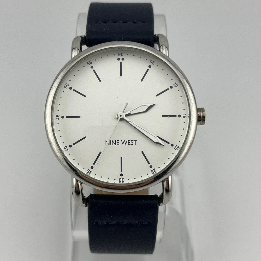 Nine‎ West Watch Women 38mm Silver Case Blue Leather Band NW/2377- New Battery